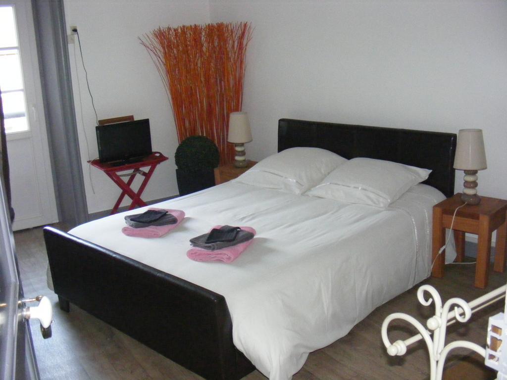 Le Clos Laurentais Otel Plérin Oda fotoğraf